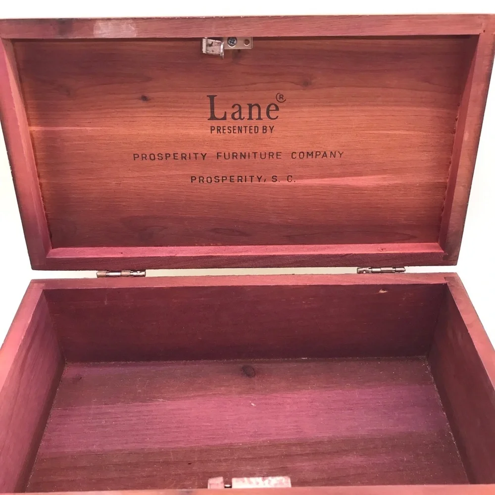 Lane Cedar Stash Trinket Box Prosperity Furniture Company S.C. 9x5x4